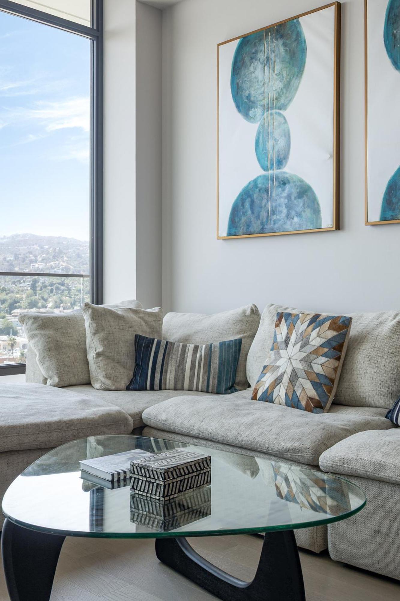 Hollywood Heights - High-rise With Panoramic Views Appartement *