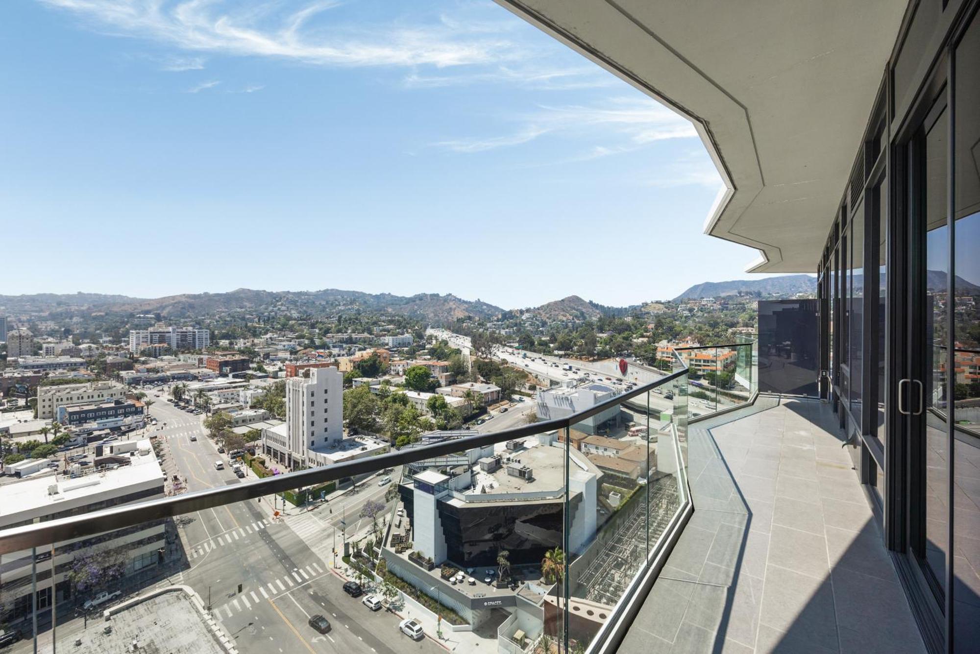Appartement Hollywood Heights - High-rise With Panoramic Views